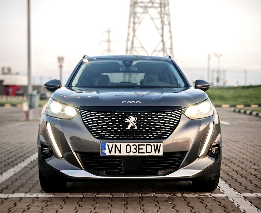 PEUGEOT 2008 EAT8 STT Allure