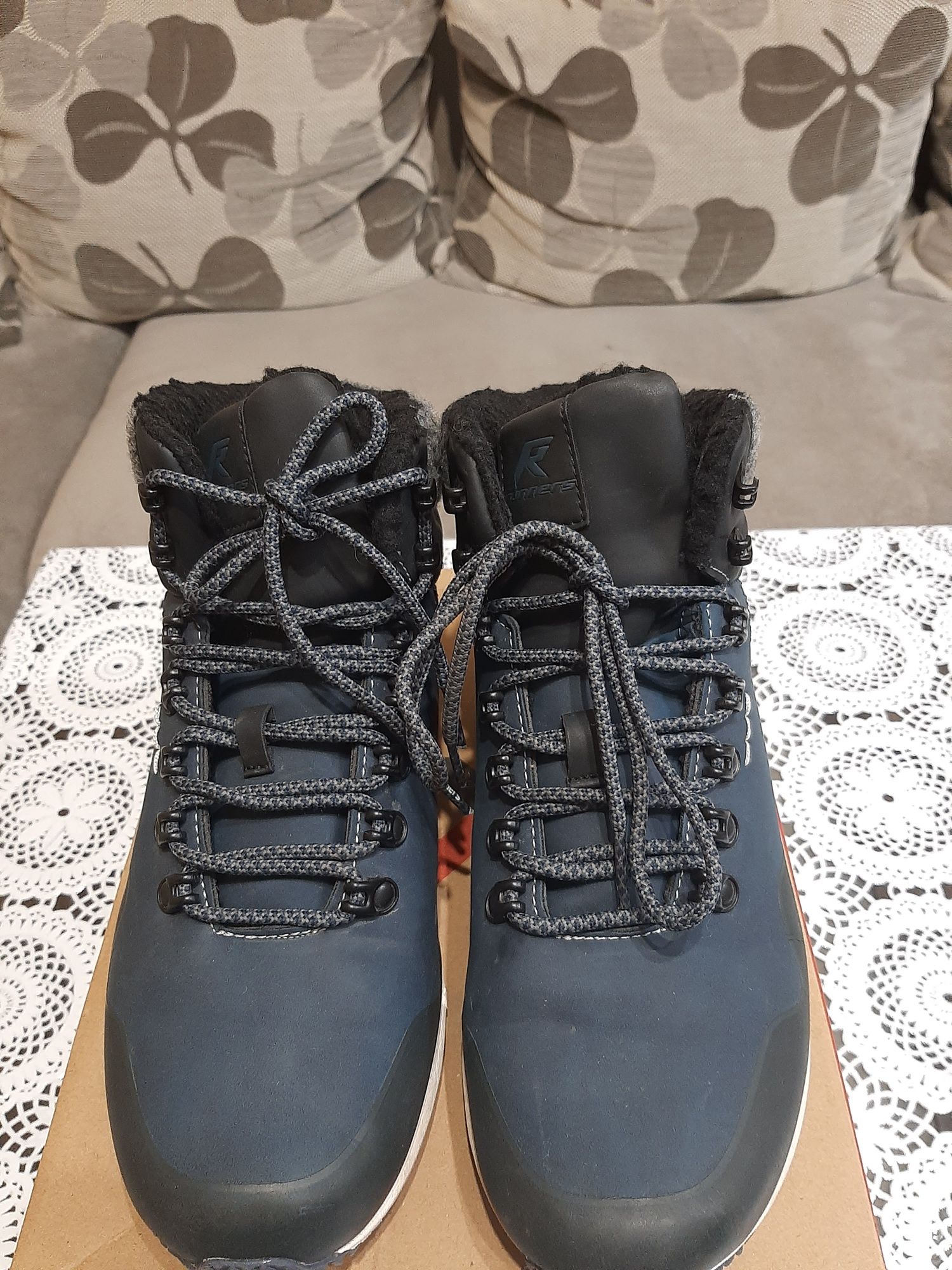 Зимно обувки в син цвят