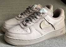 Nike Air Force 1 LXX… marime 37,5