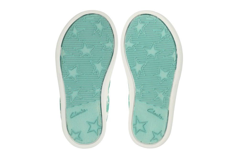 Нови обувки Clarks 21 размер