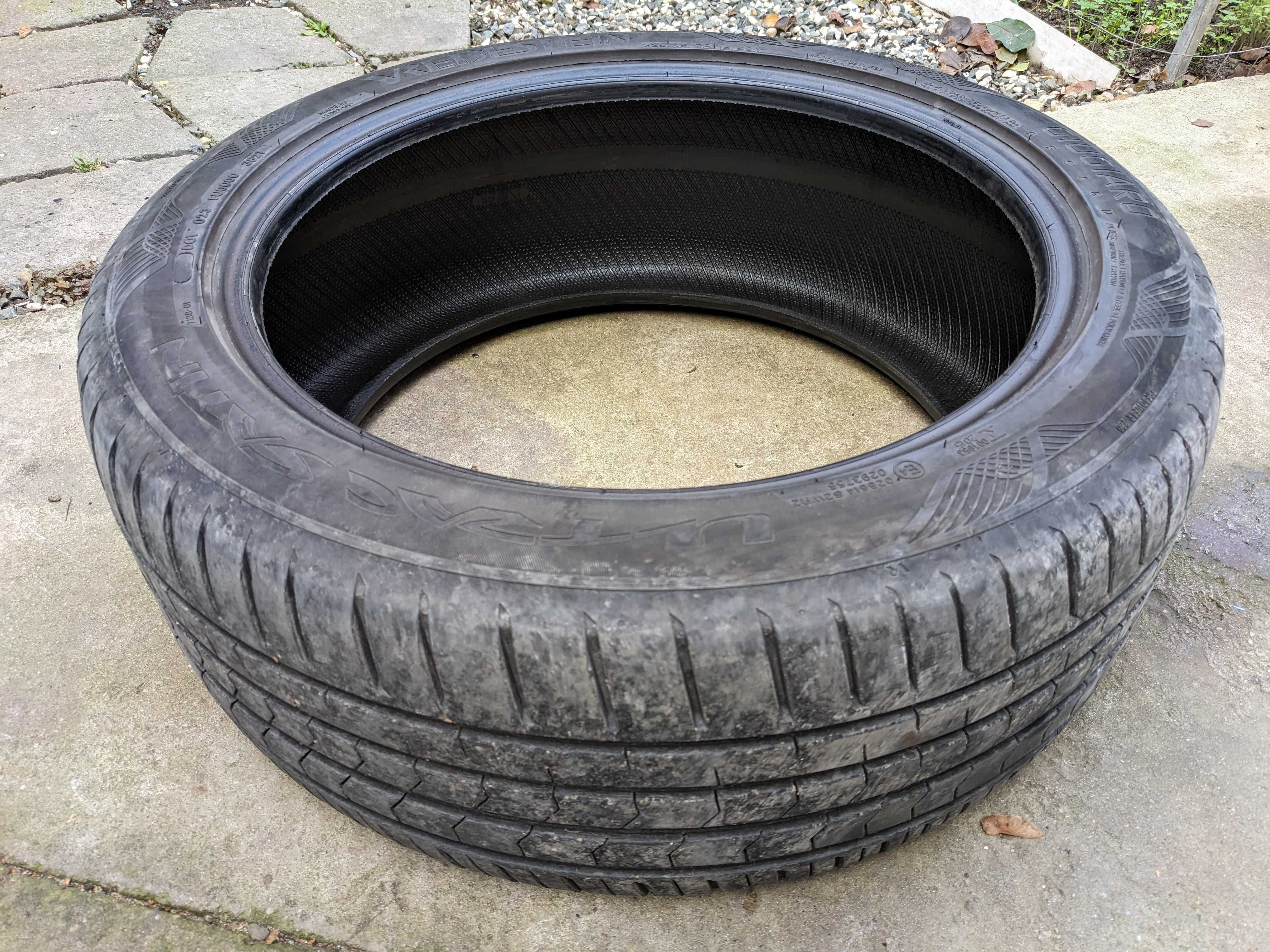 4 Anvelope de vara 235/45 R18 Vredestein si Pirelli in stare buna