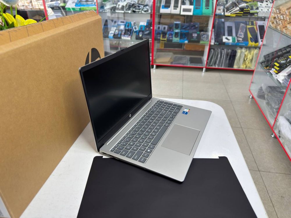 Hp i5 eng soʻngi avlod yangisidan soʻraganlar uchun 16/512gb ssd