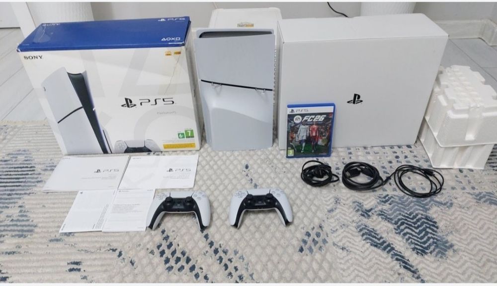 PS5 slim+фифа 26+2дж