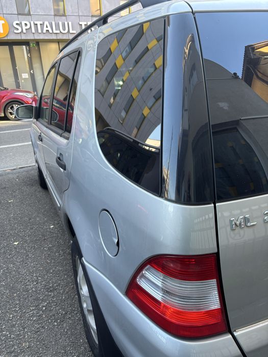Vand Mercedes ML270