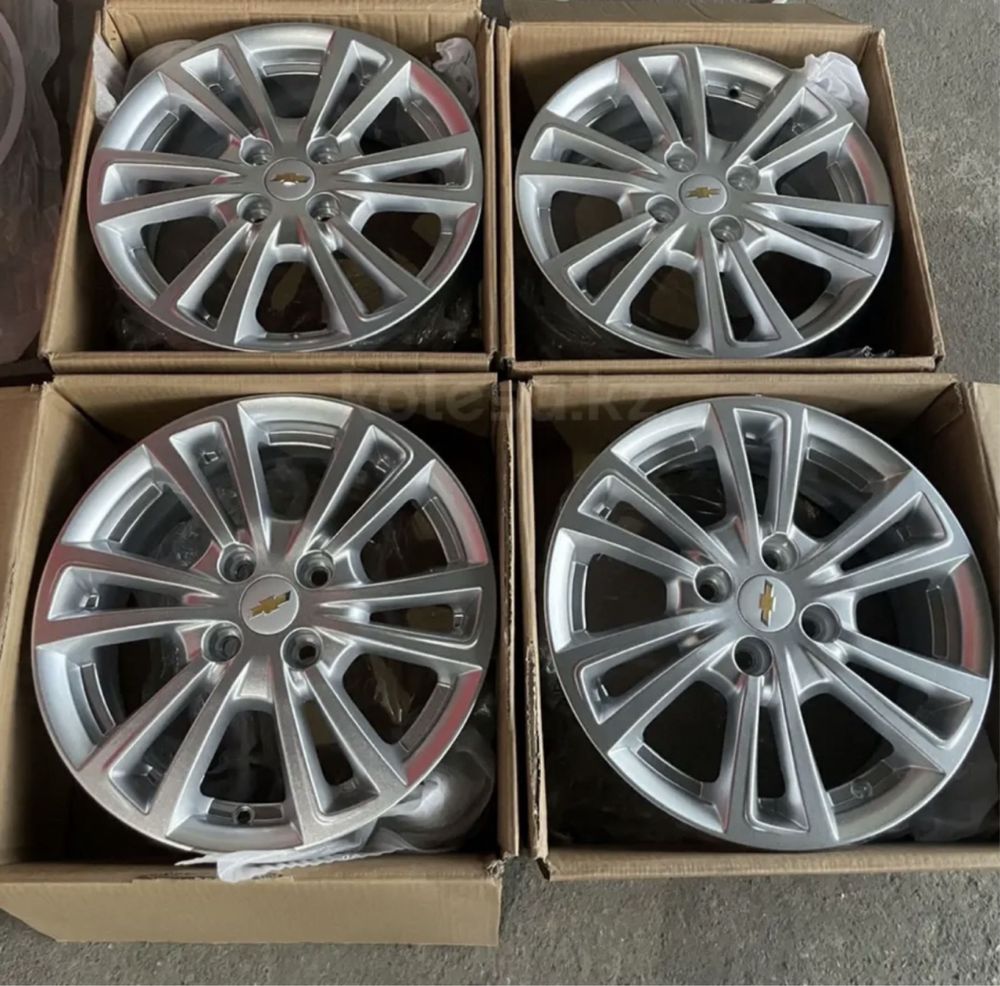 Продам только диски от кобальт оригинал R15