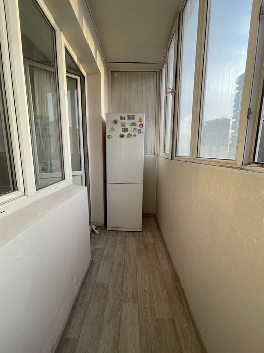 на подселение 1 девушку