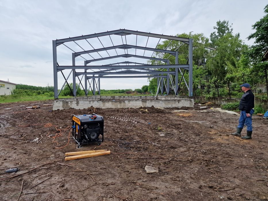 Vand și construim hale metalice