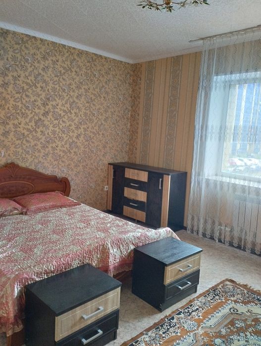 Продам 2 кв( 70 кв.м) 2 мкр сити за  23 млн .