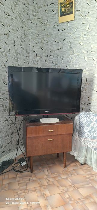 Продам телевизор LG