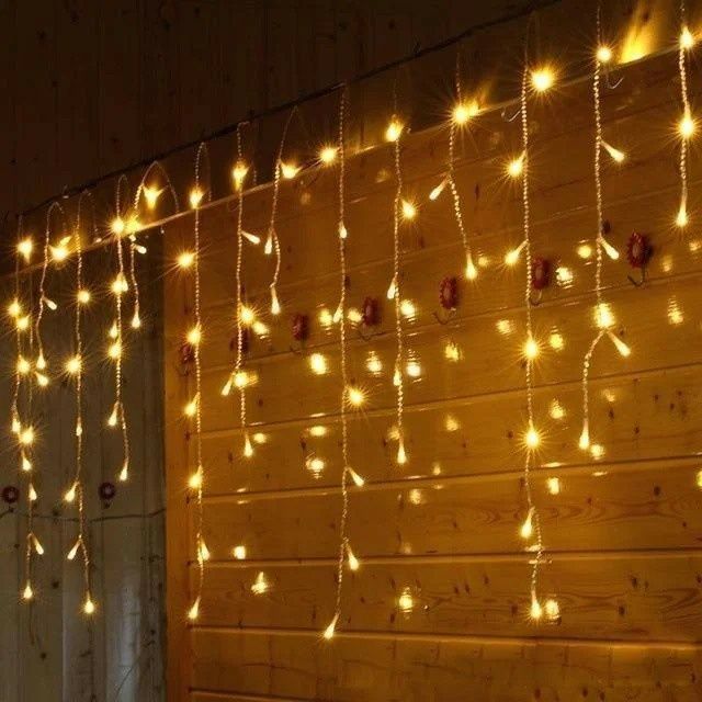 Электрическая гирлянда LED лампа