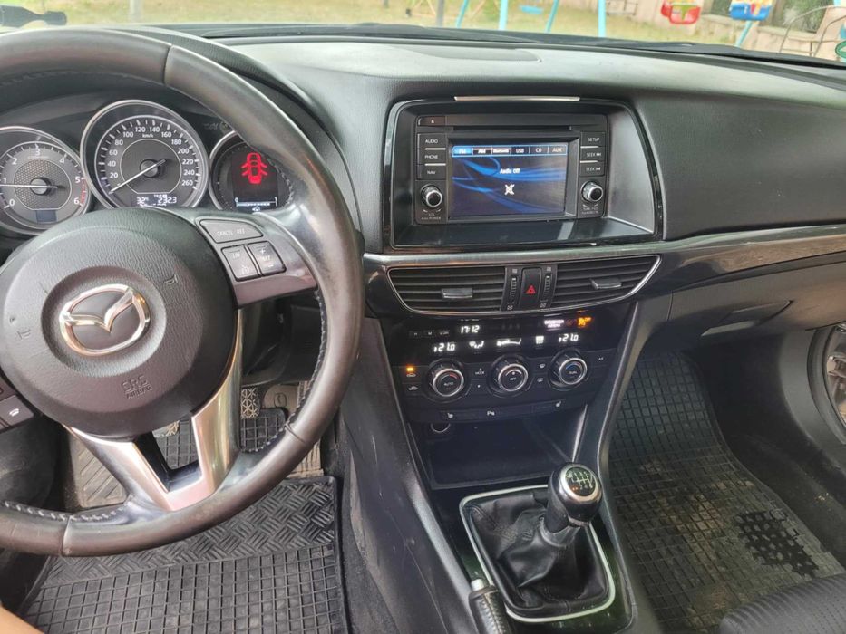 Schimb/Vand Nissan/Mazda pathfinder/6