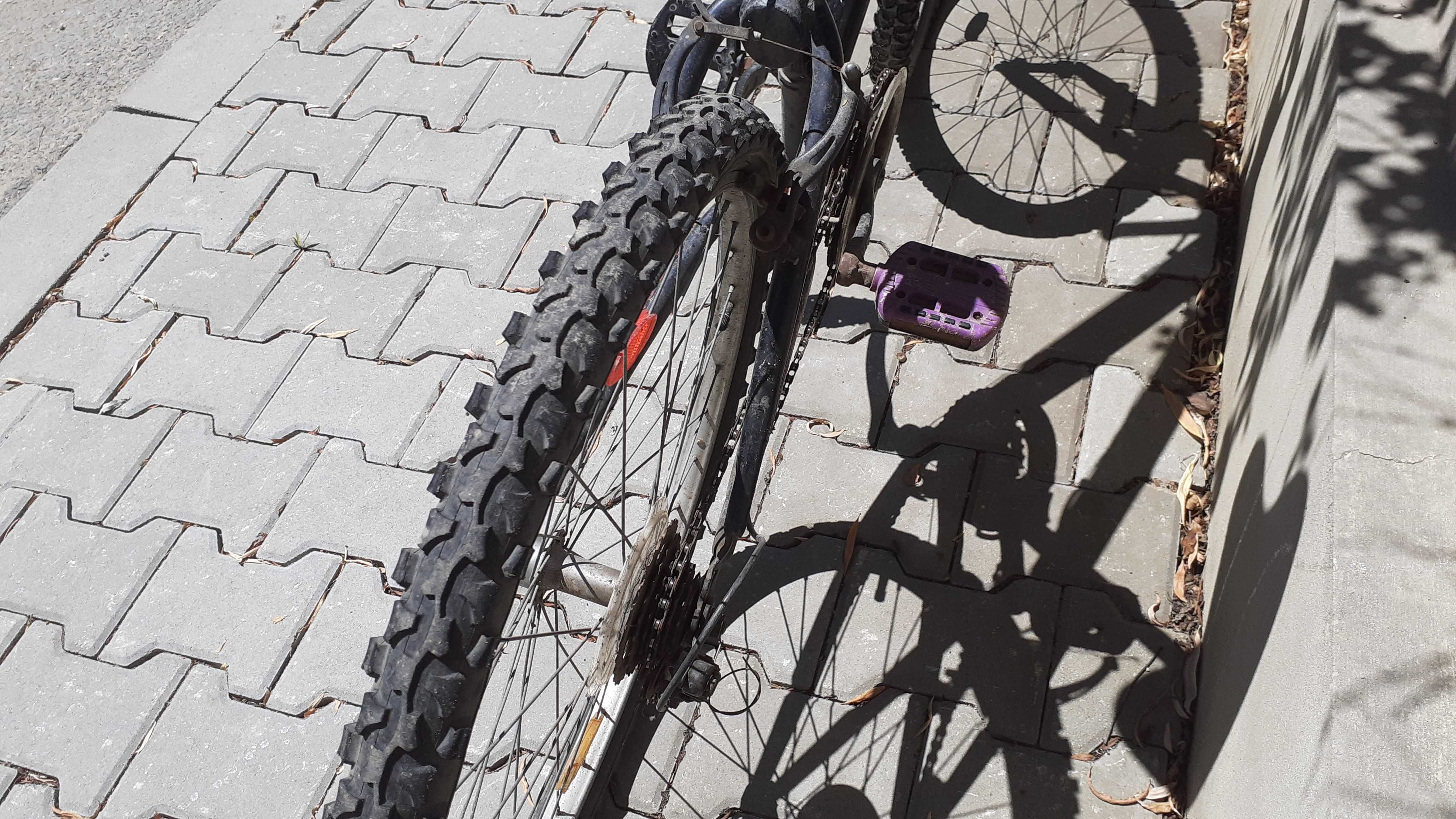 Vând Bicicleta ford bike bmx mtb în stare de bună funcționare