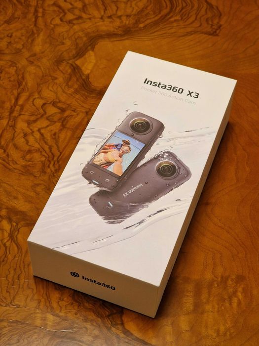 Экшн-камера Insta360 X3