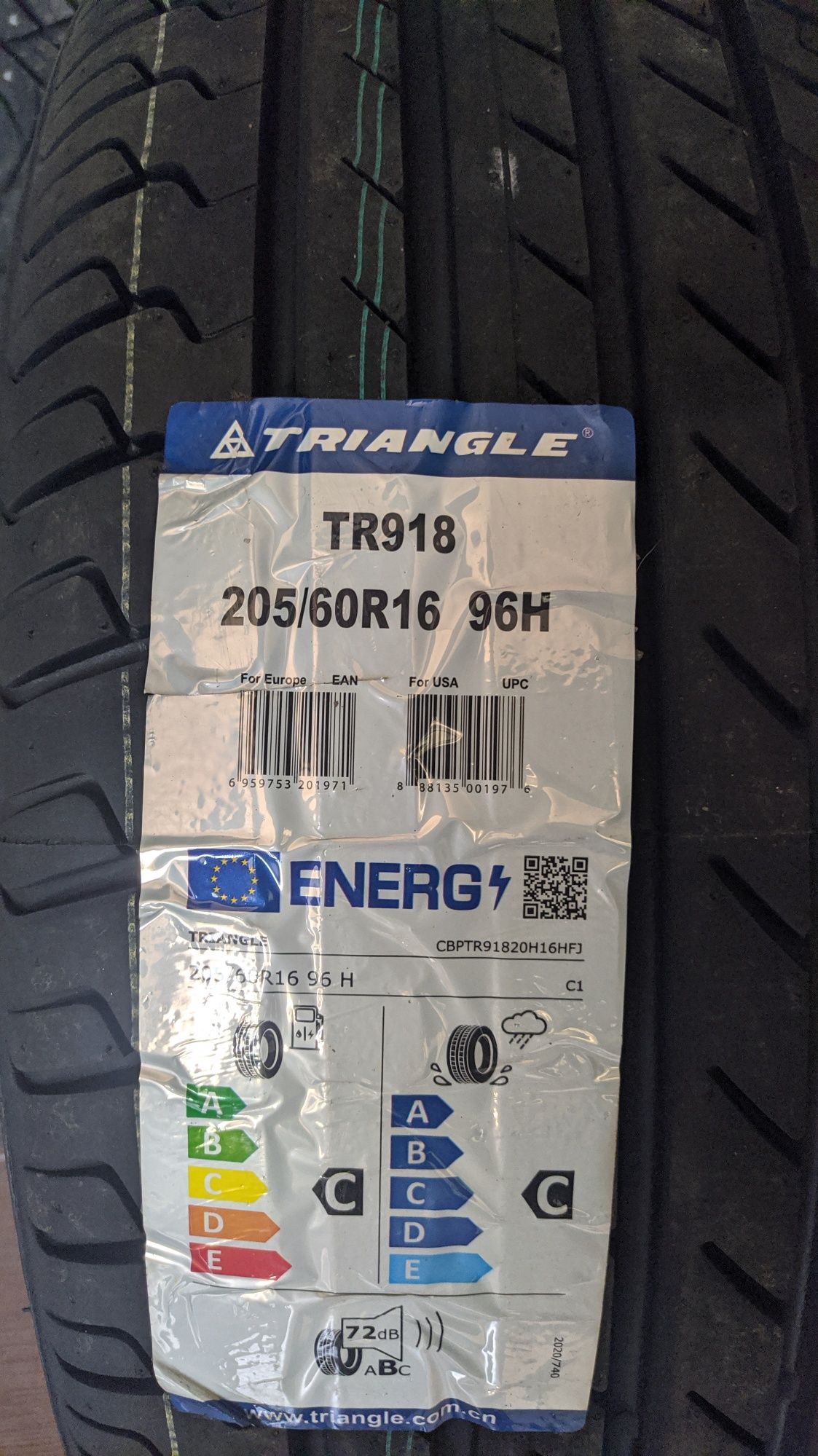 205/60R16 Triangle TR918