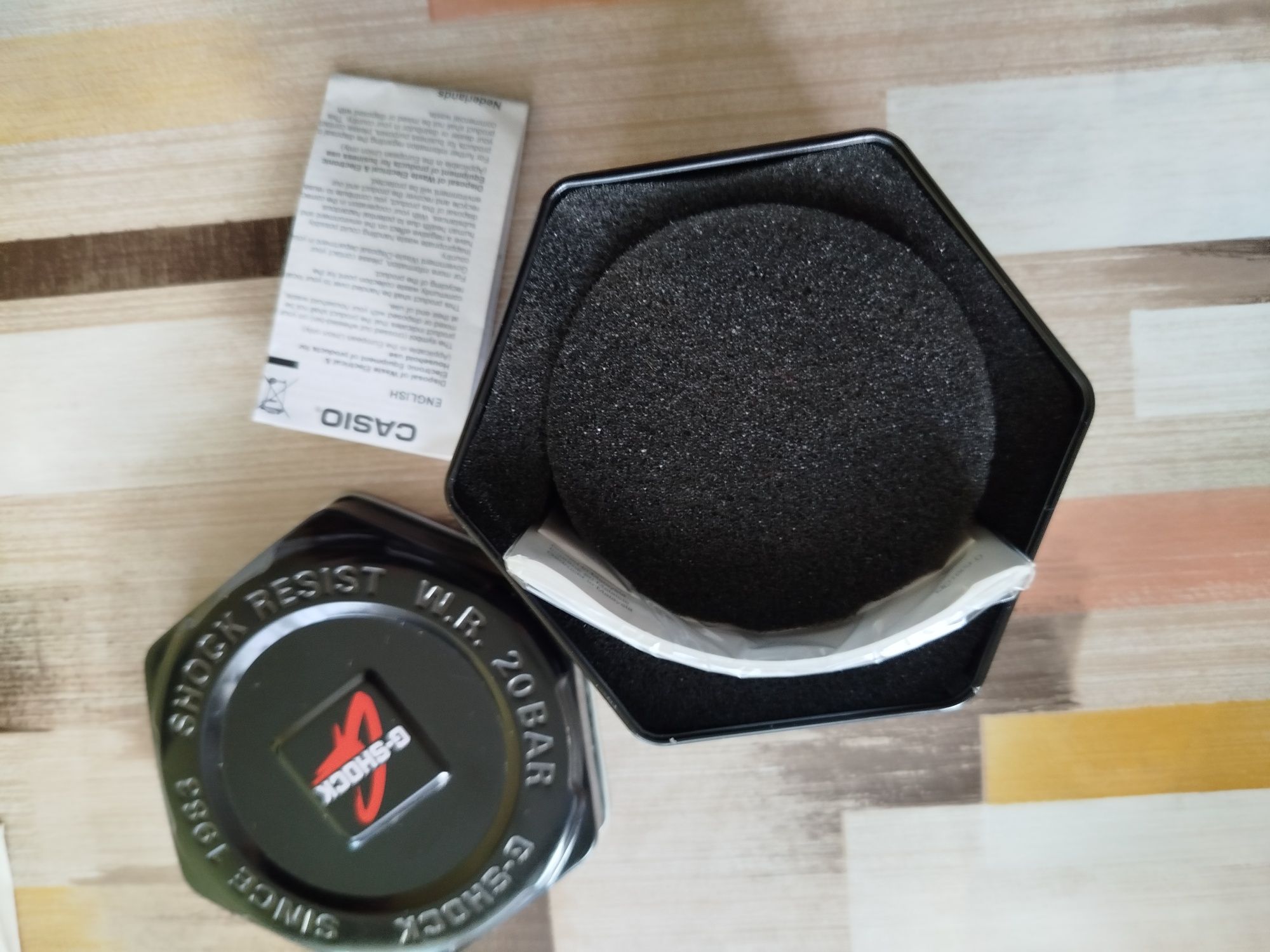 Кутия от марков часовник G- shock
