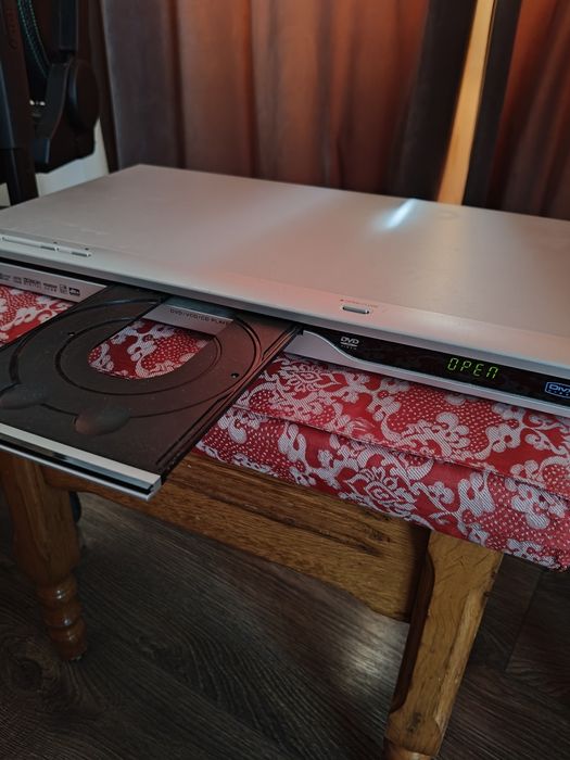 dvd player LG dvx9700