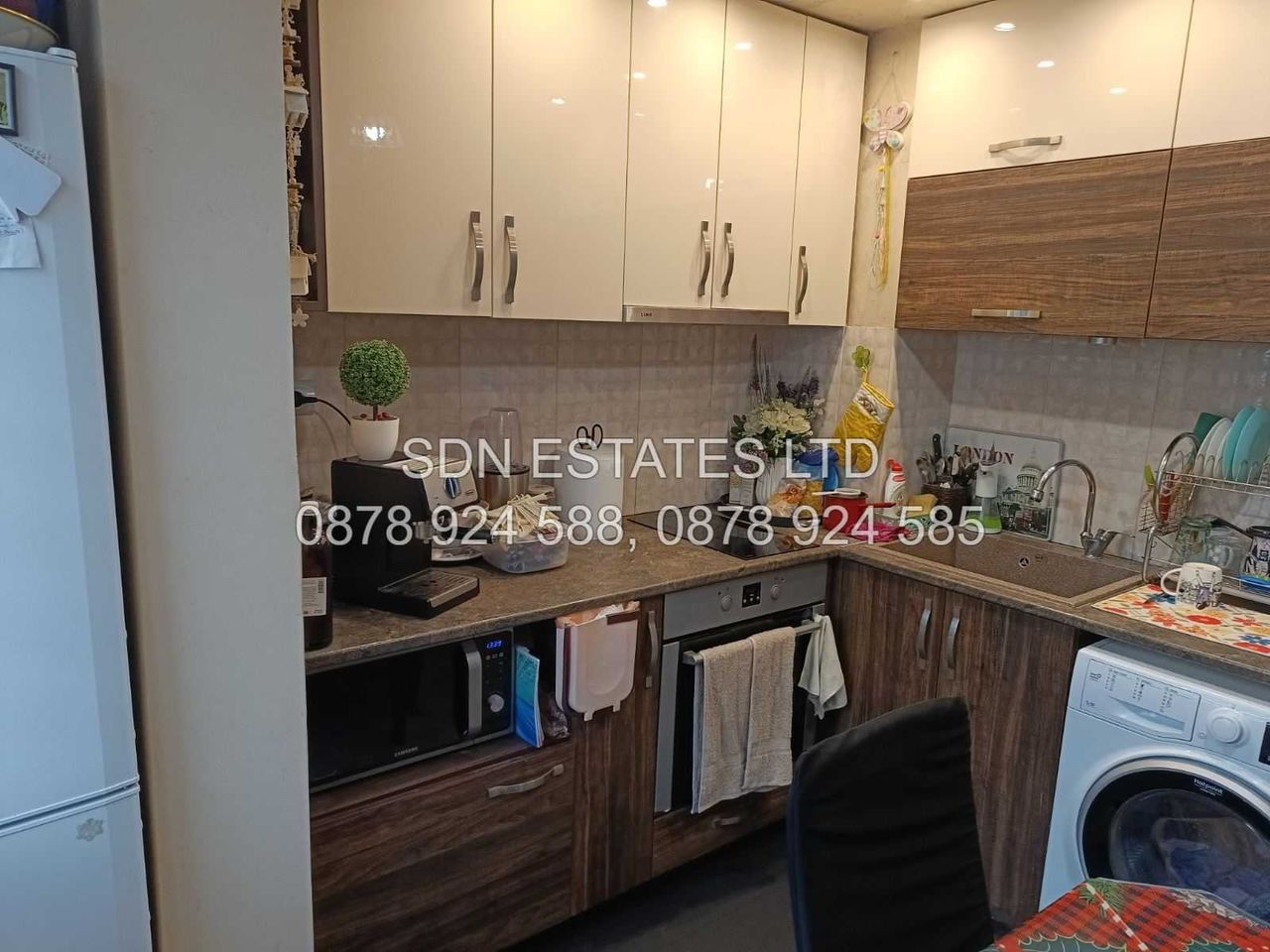 Продава се Двустаен апартамент в Казанлък - 65 кв.м за 942 €/кв.м - Снимка #1