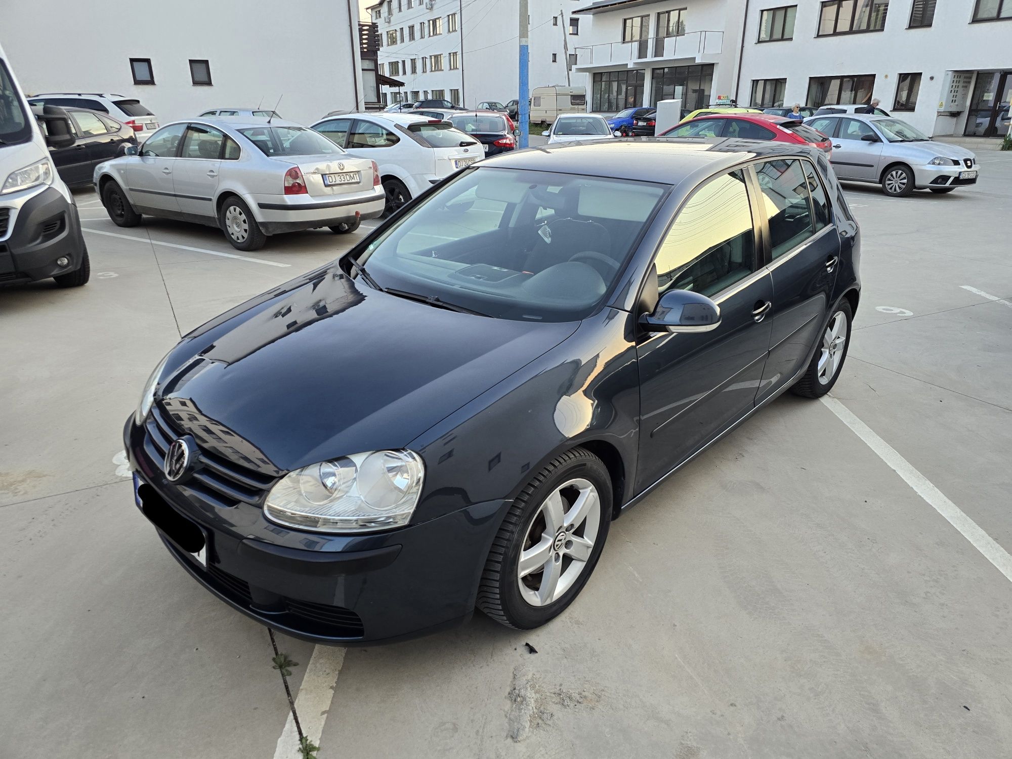 Volkswagen Golf 5 1.4 MPI