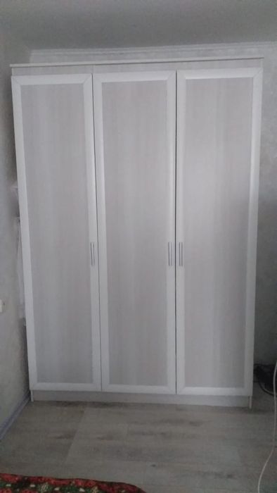 Продам шкафы, срочно