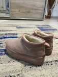 UGG, in stare foarte buna