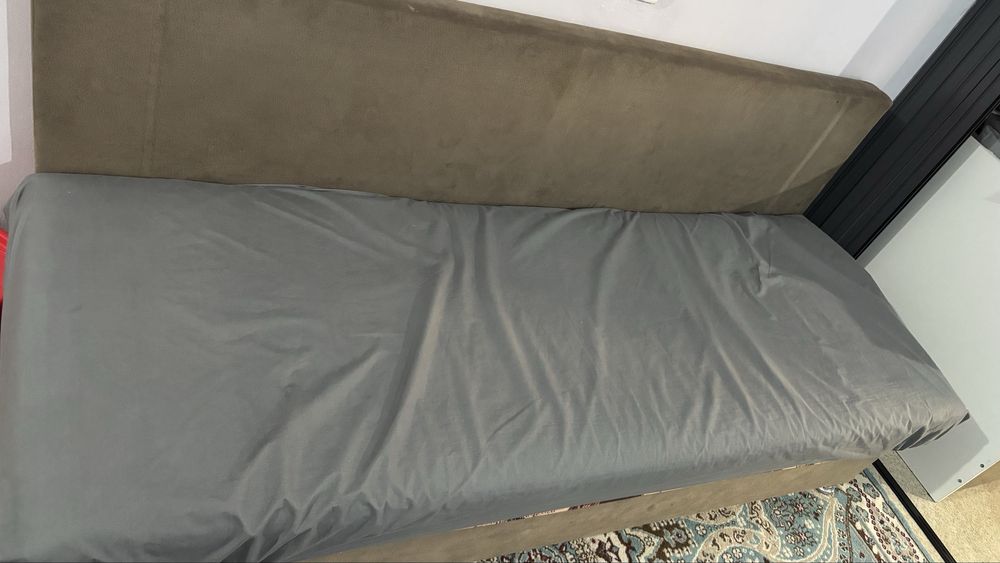 Продаёться диван раскладной