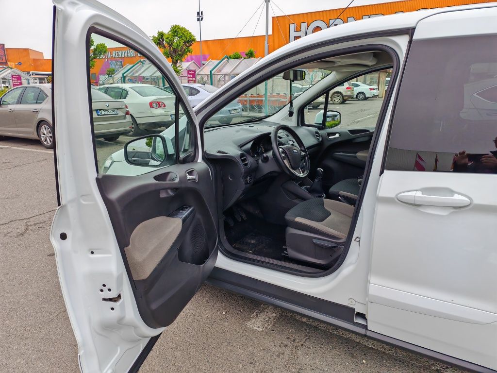 Ford Tourneo Courier decembrie 2016, 347 000 km, stare foarte buna