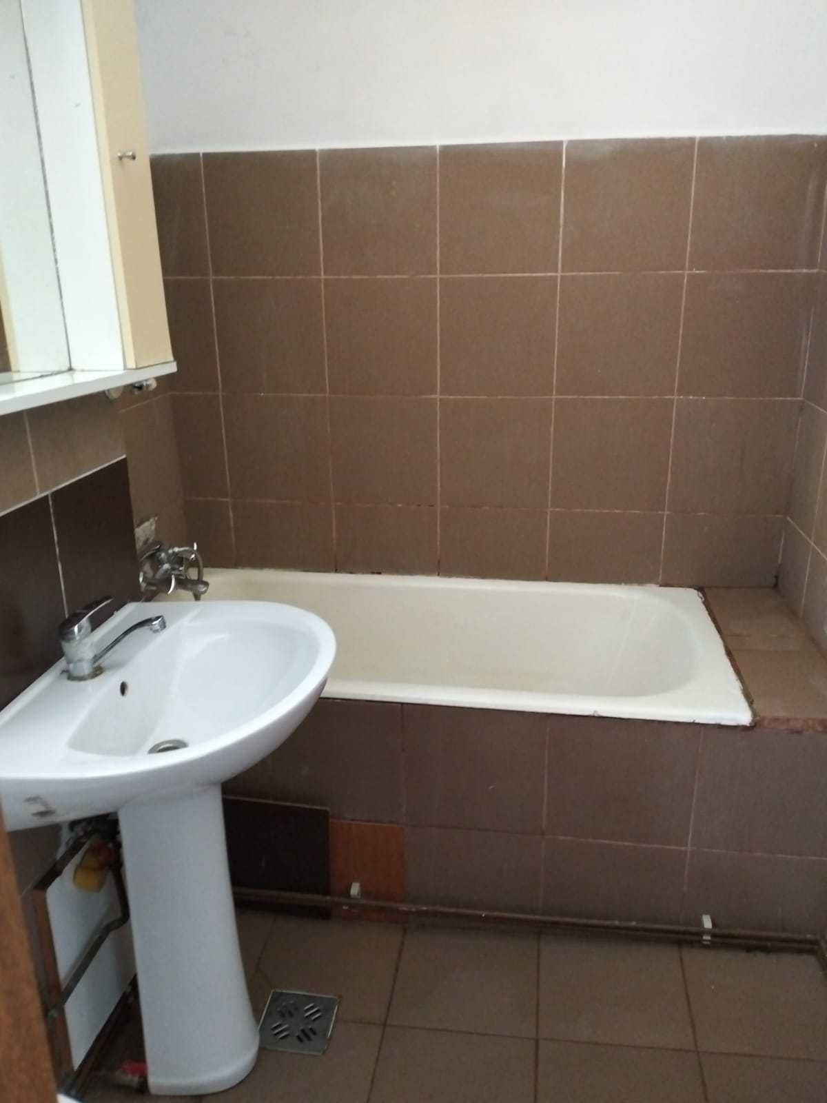 Apartament de închiriat