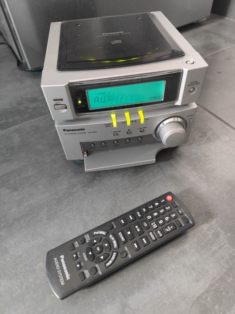 Panasonic CD Stereo System SA-PM01 Hi-Fi FM/AM/AUX Player System