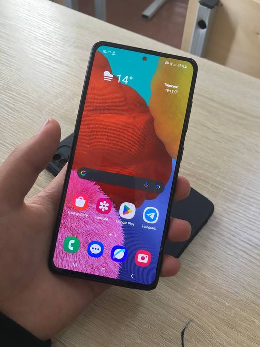 Samsung A51 sotiladi holati ideal rasmlari oziniki