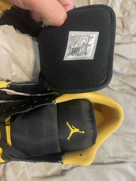 Nike Air Jordan 1 Low Black/Yellow