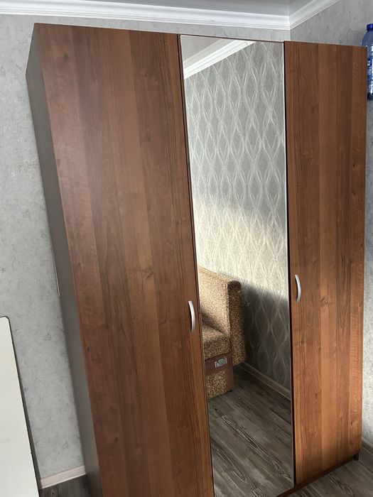 Продам шкаф для комнаты
