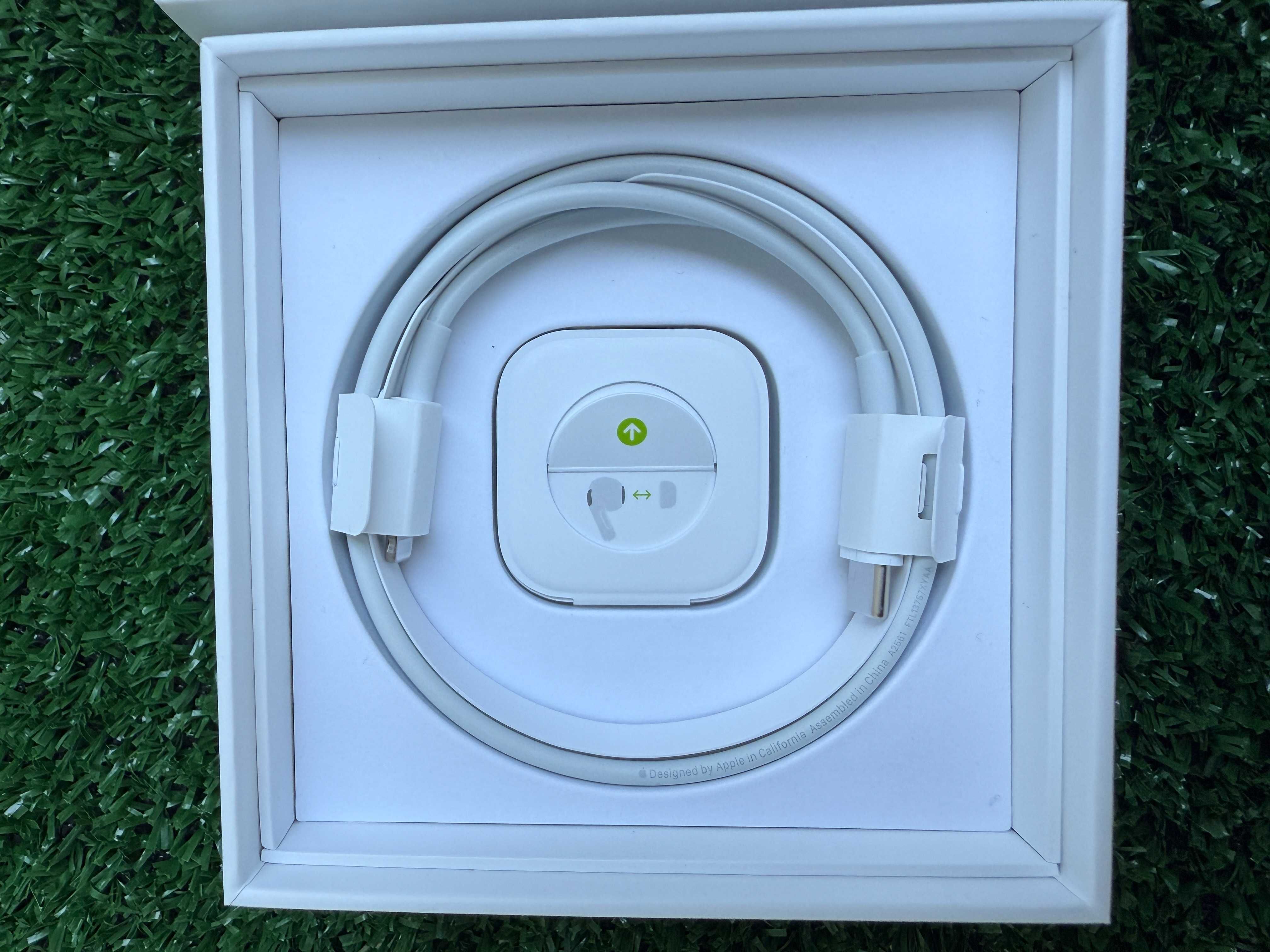 Apple AirPods Pro 1st Gen