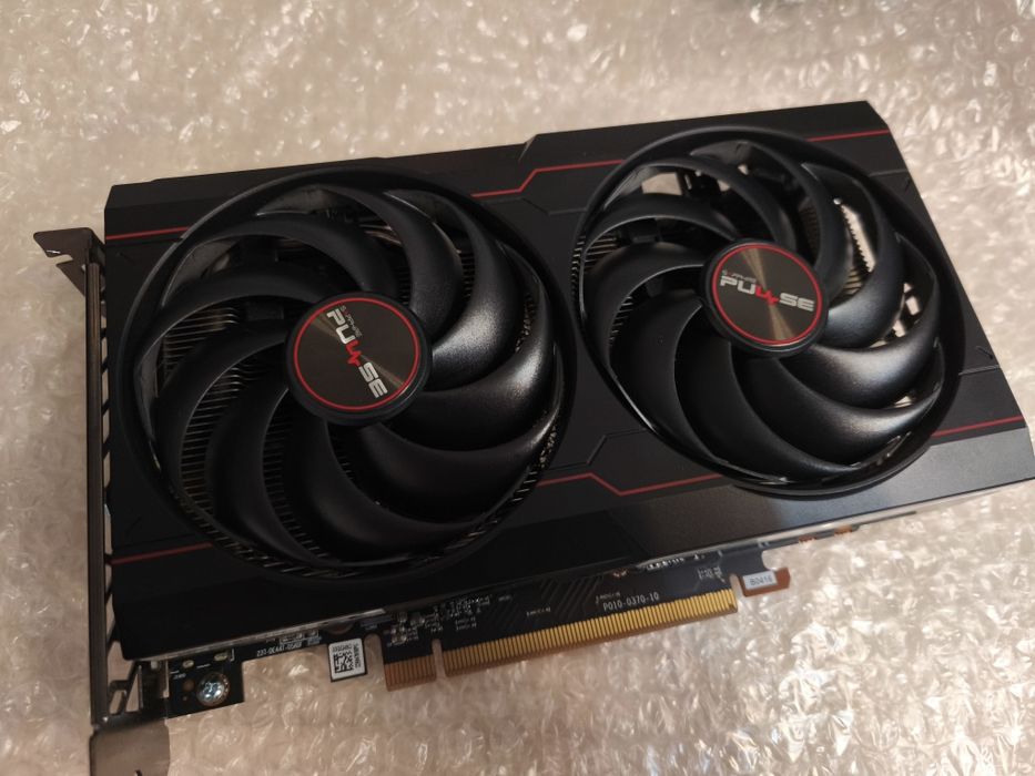 Видеокарта AMD Radeon RX6600 8gb