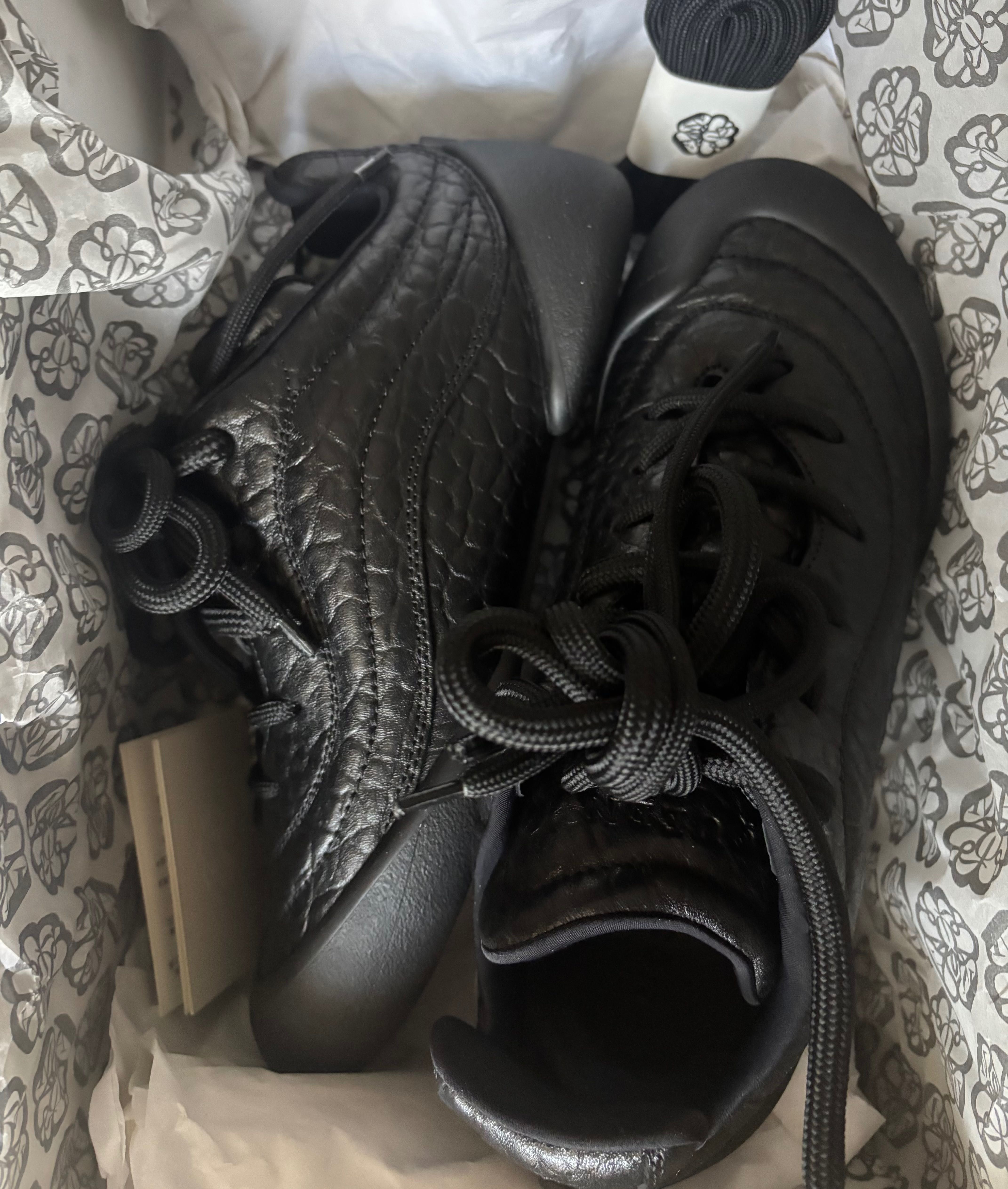 Alexander McQueen 40