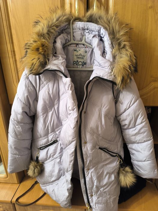 Продам куртку на девочку