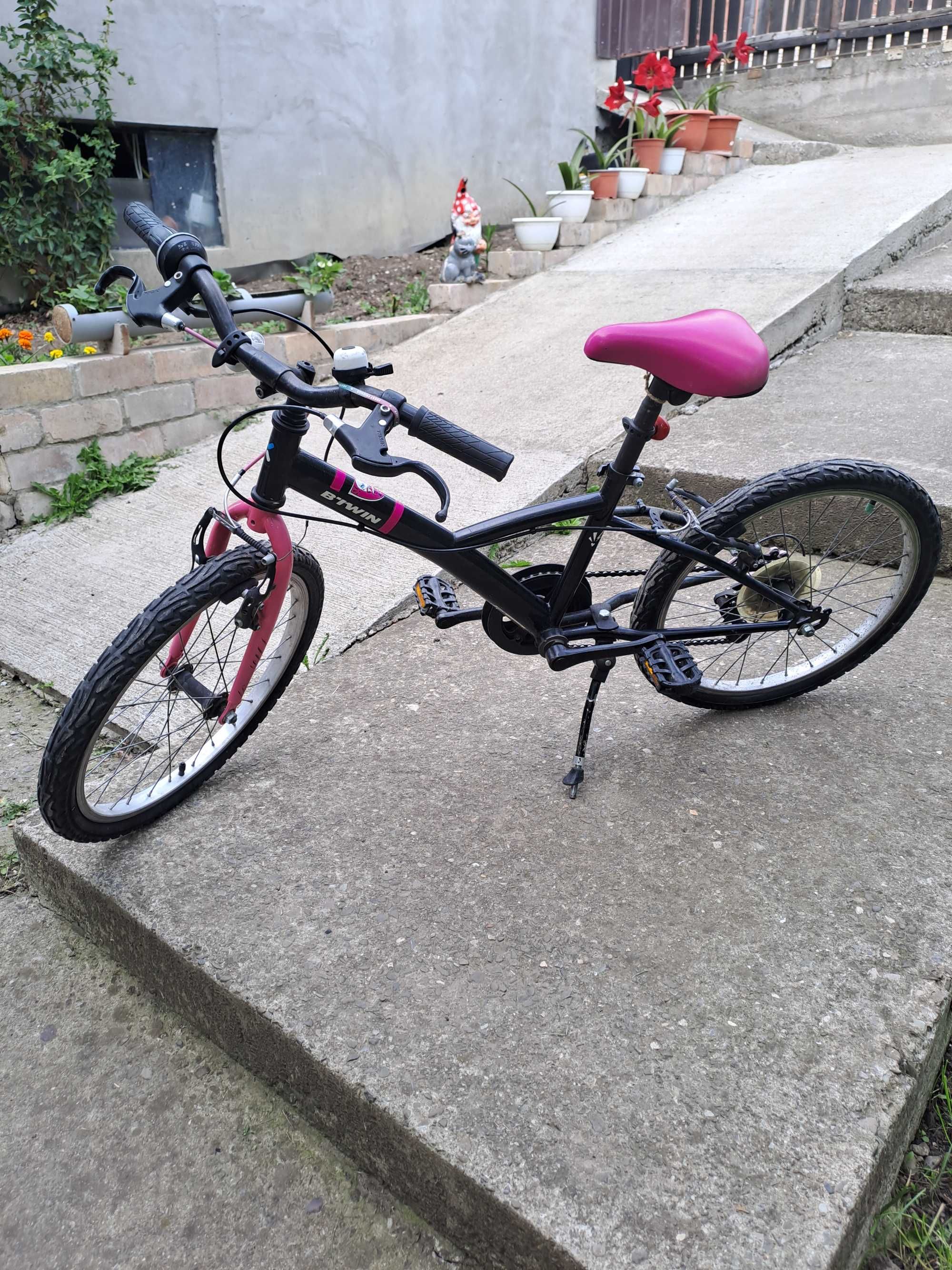 Bicicleta copii 6-9 ani