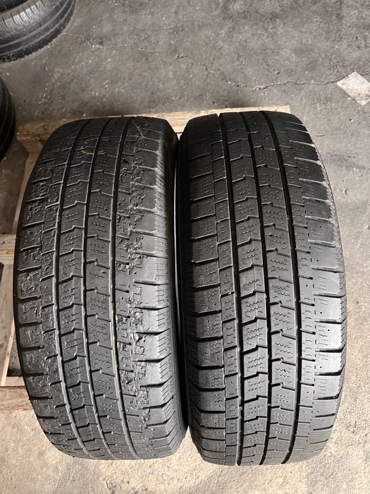 2 anvelope iarna 235/65/16 C , GoodYear , 5.5 mm