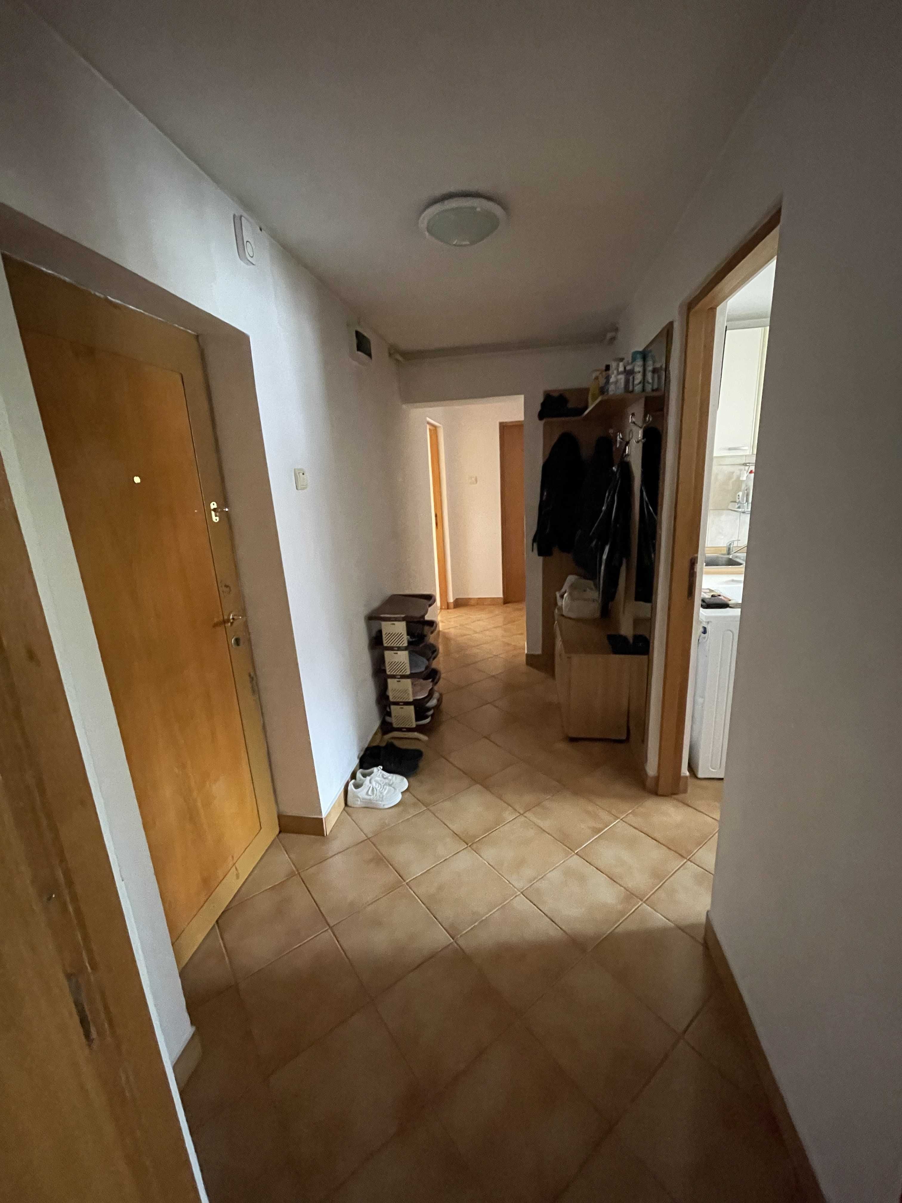 Apartament 3 camere Snagov