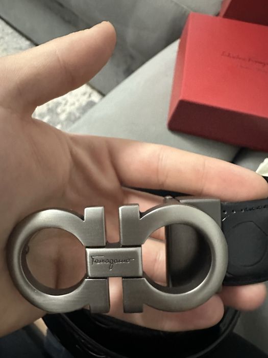Curea Salvatore Ferragamo originala