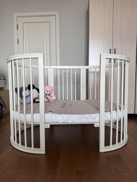 Детская кроватка-трансформер. Круглая/овальная