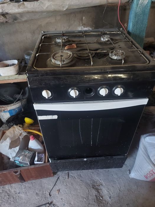 Газплита в хорошем состояние