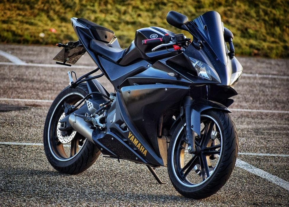 Yamaha yzf 125 yzf r 125 ktm 125 mt 125 A1