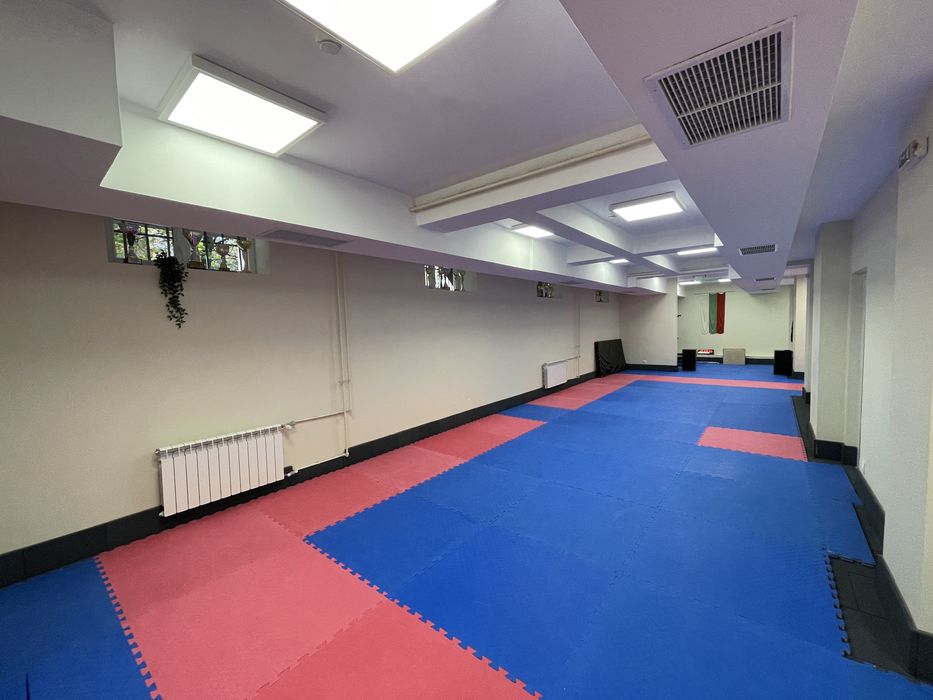 Спортна зала почасово под наем