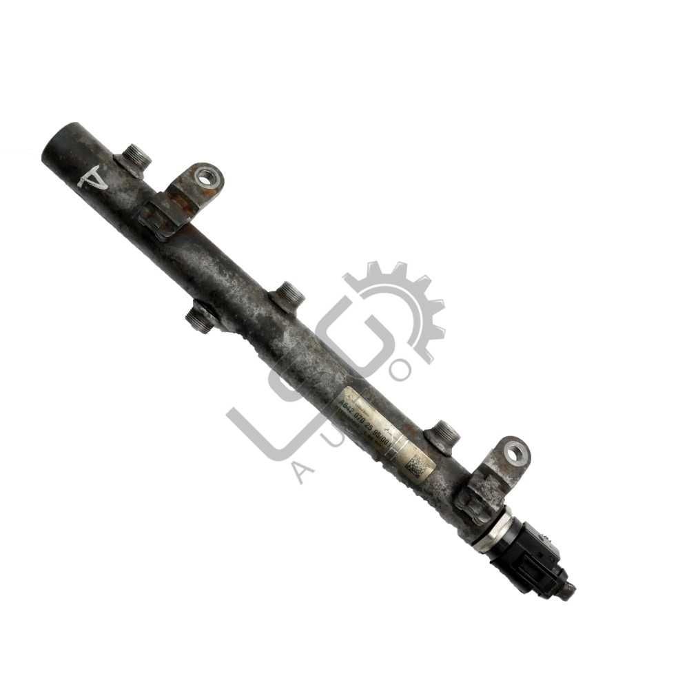 Дясна горивна рейка Mercedes-Benz M-class (W164)   ID: 125049