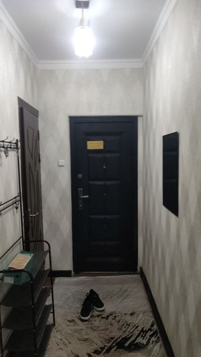 Чилонзор 20 да 2 хона 3 хона килинган уй арендага берилади