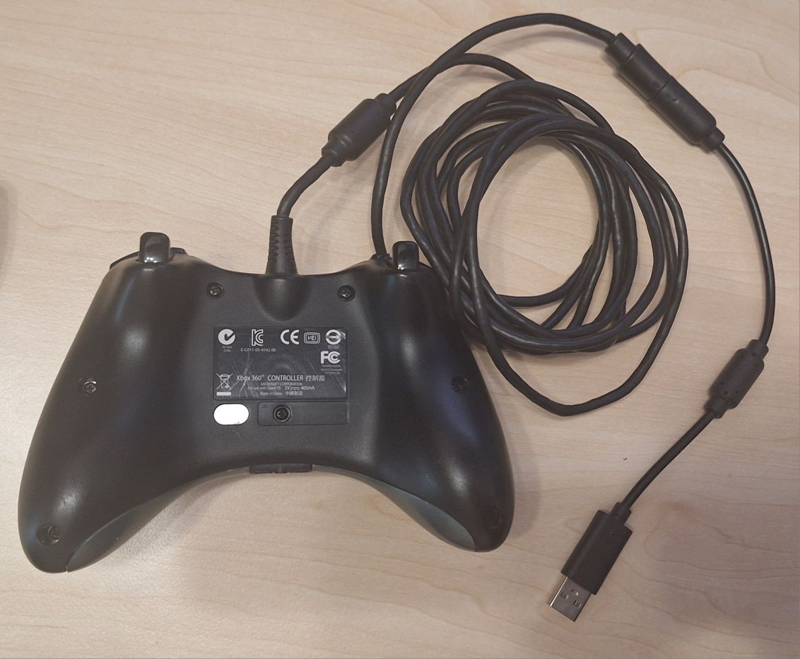 Maneta Xbox 360 PC cu fir controller joystick negru