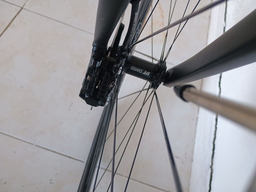 Canyon Ultimate CF SL карбон