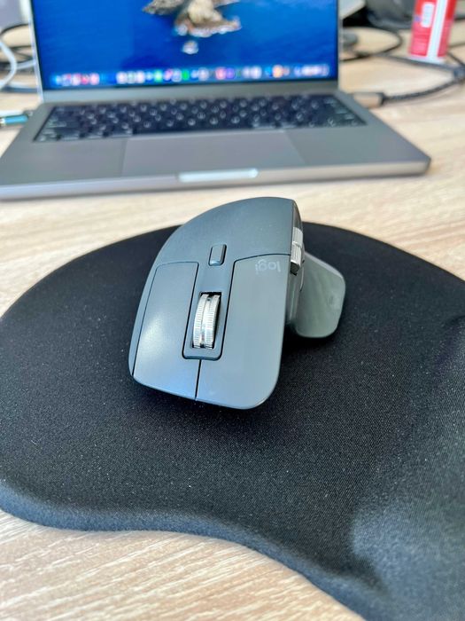 Мишка “Logitech MX Master 3”