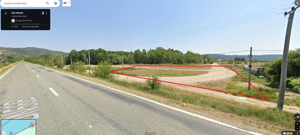 Vând teren intravilan în Hinova, langa dunare, cadastru , 2/3 loturi