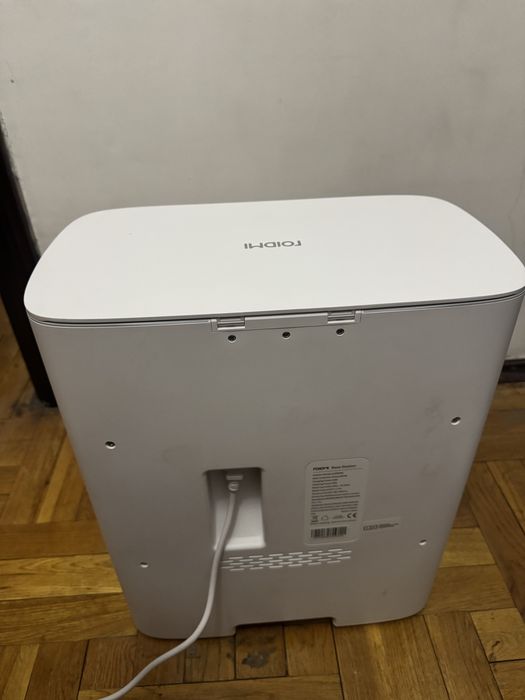 Продам робот-пылесос roidmi Eva SDJ06RM белый